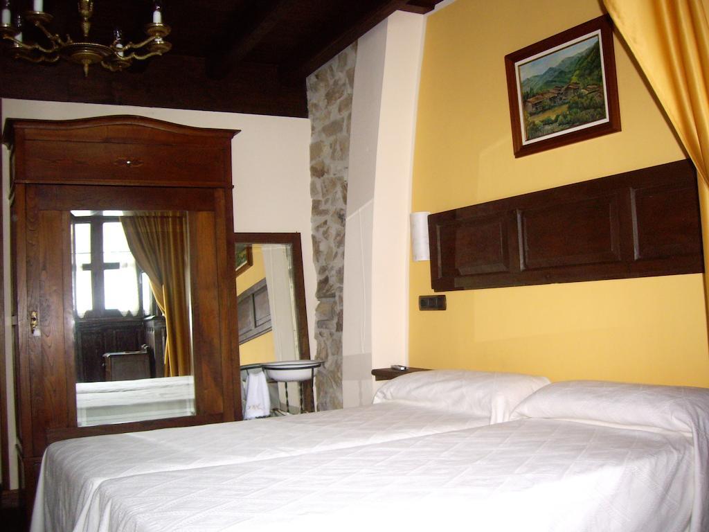 Casa De Aldea El Torrexon Guest House Villamorey Room photo